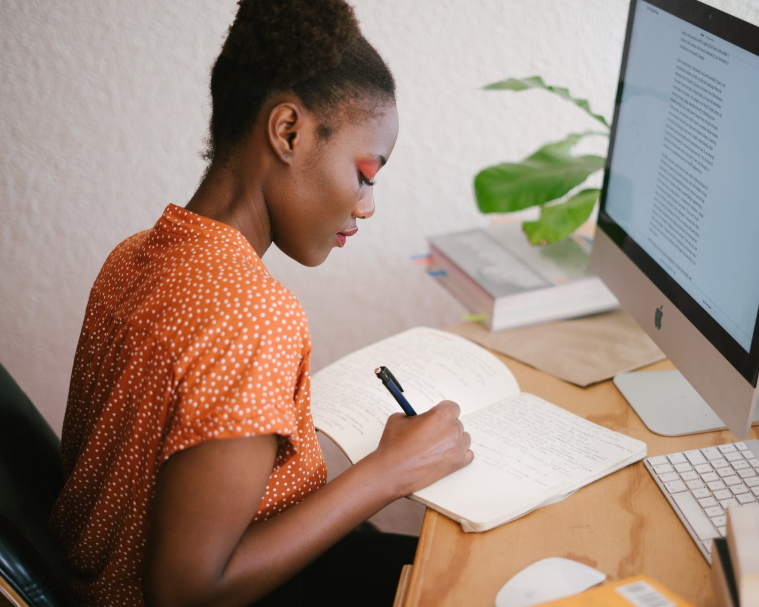 Currículum de Administrativo: Ejemplo de CV + Guía