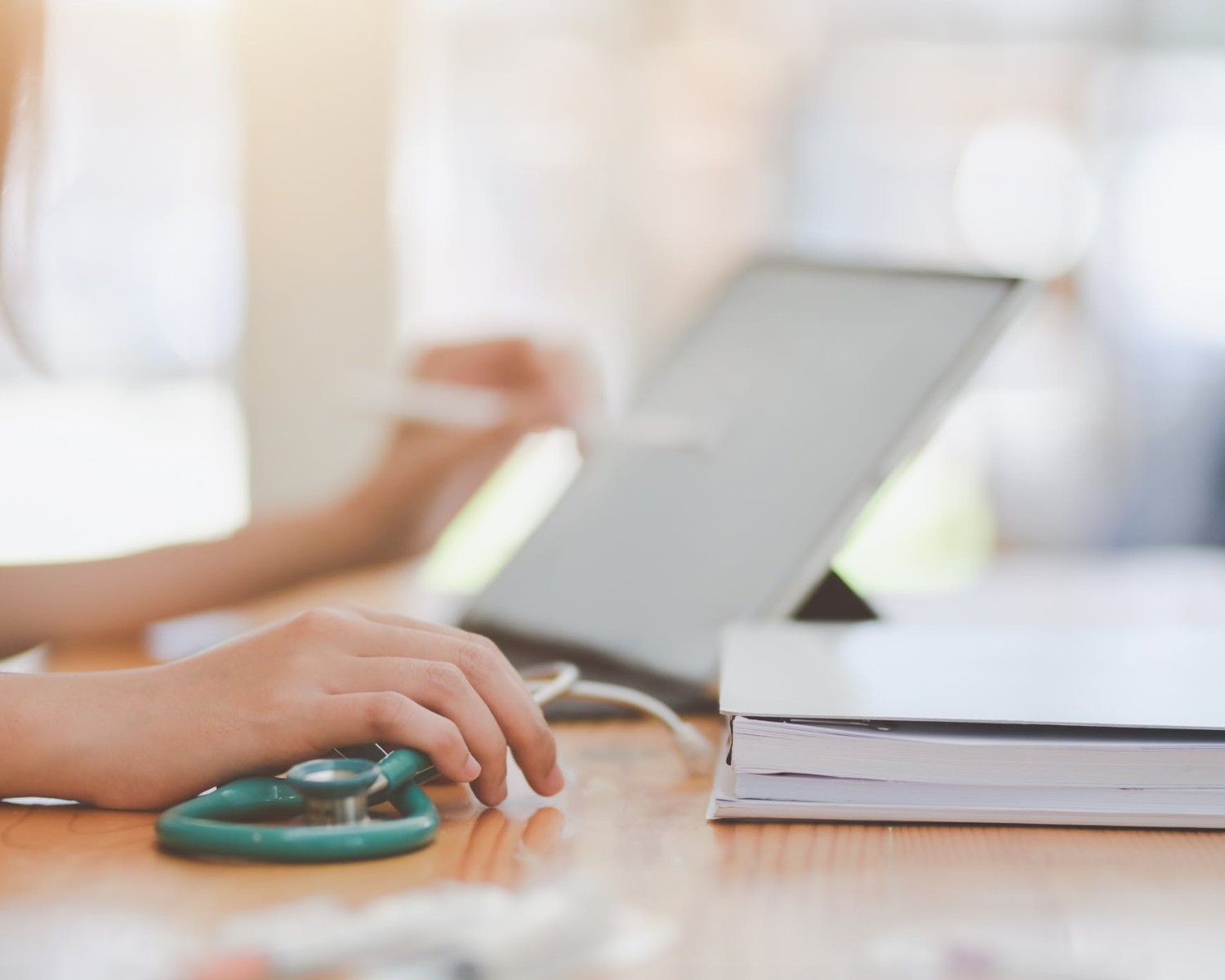 Curriculum Vitae para Auxiliar de Enfermería: Ejemplos 2025