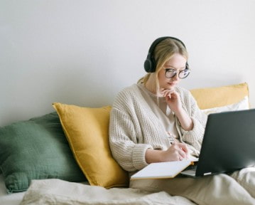 Cómo Poner en el Currículum Que Estás Estudiando