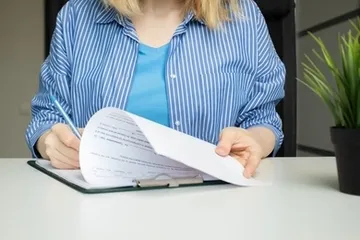 Cómo Hacer una Hoja de Vida en Inglés: Guía y Ejemplo