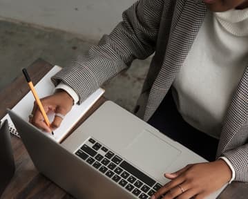 Hacer una Hoja de Vida Online para Colombia: formatos